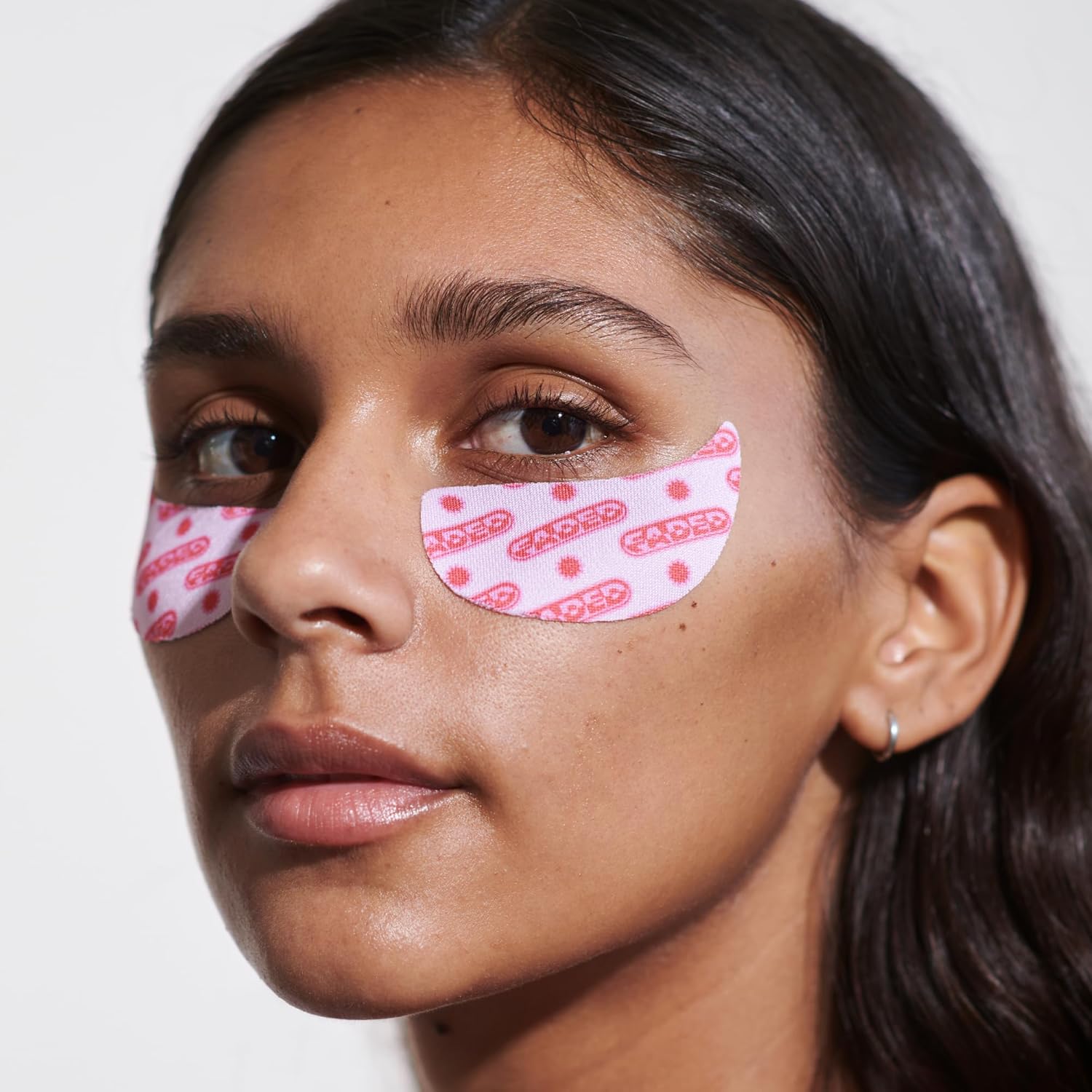 Topicals Faded Brightening Under Eye Masks | Patches to Depuff, Hydrate, Brighten and Cool | Reduce Dark Circles and Fine Lines | Contains Kojic Acid, Caffeine and Niacinamide (Set of 6) - Image 7